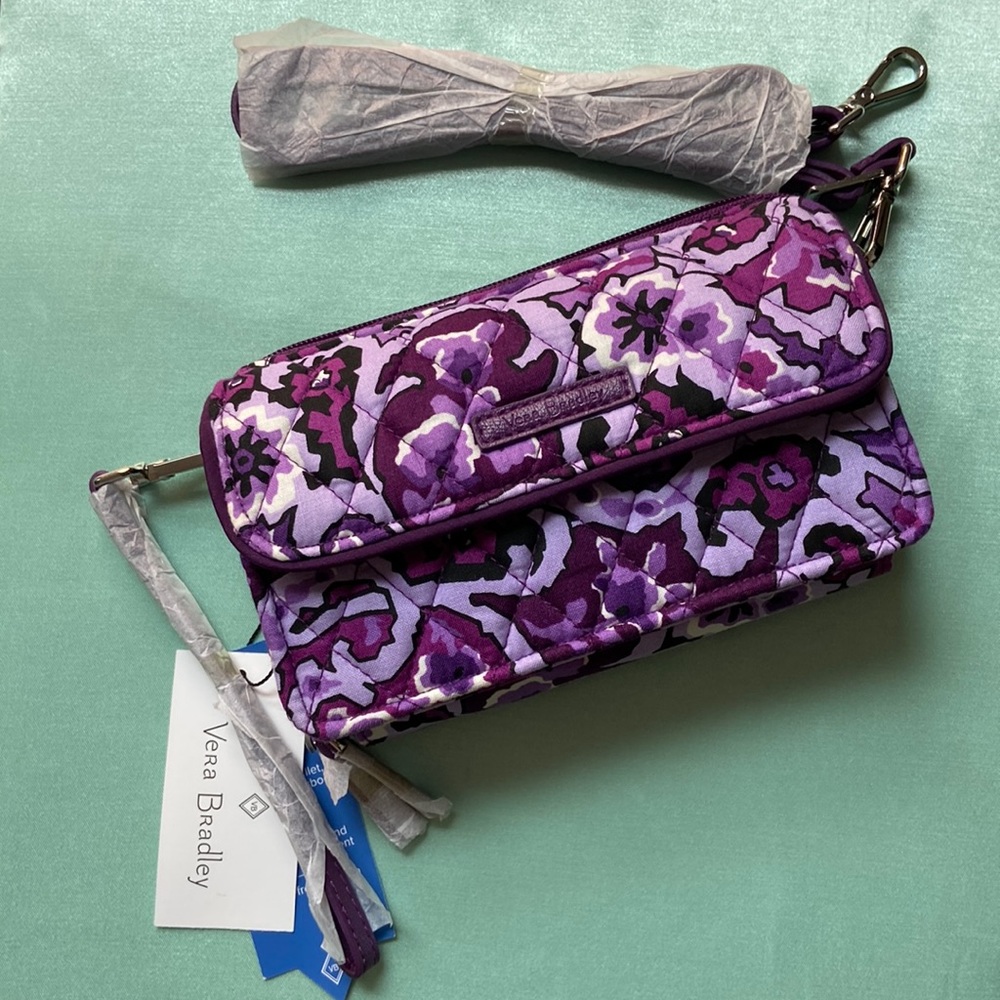LAST CHANCE NWT Vera Bradley All in One Crossbody